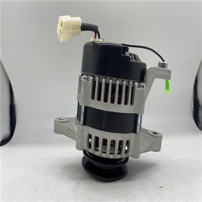 19020700 Alternator koparki 12V 50A pasuje do YANMAR R60-5 4D84
