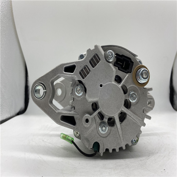 12390077210 Pasuje do koparki Yanmar Alternator 12V 60A 4D94E LR160-735 Hitachi Alternator