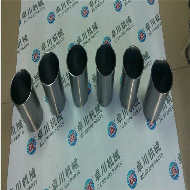 1-1261-250-0 Tuleje cylindrów silnika Pasują do tulei cylindra koparki 6JB1