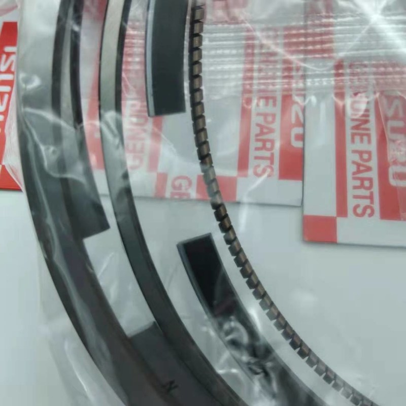 8-98017166-0 Zestaw pierścieni tłokowych Pasuje do ZX330-3 ZX240-3 Koparka 4HK1 6HK1 Silnik Diesla