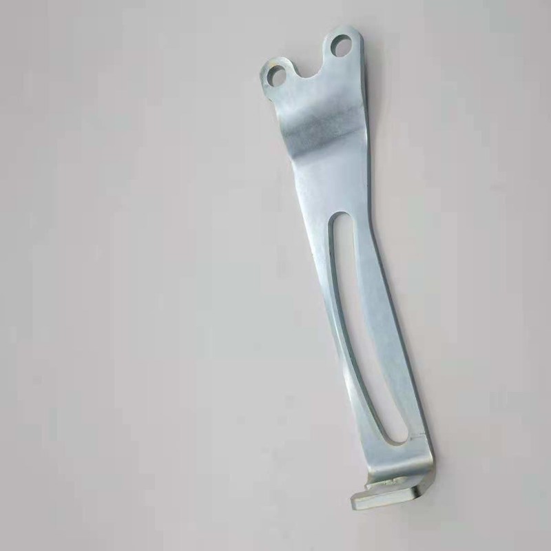 1-13674119-2 1136741192 Części elektryczne koparki 6BD1 6BB1 Płytka regulacyjna 4BG1 4BD1