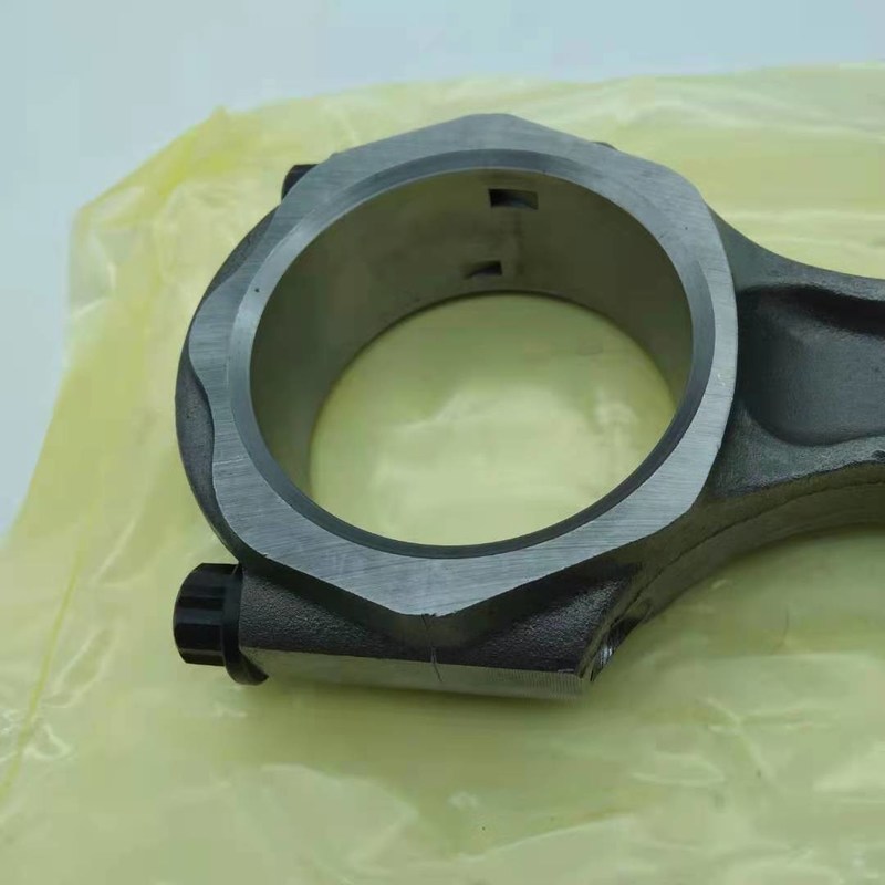 1122301292 112230-1292 1-12230129-2 Części zużywające się do koparki EX200-5 6BG1 4BG1 Korbowód silnika Diesla